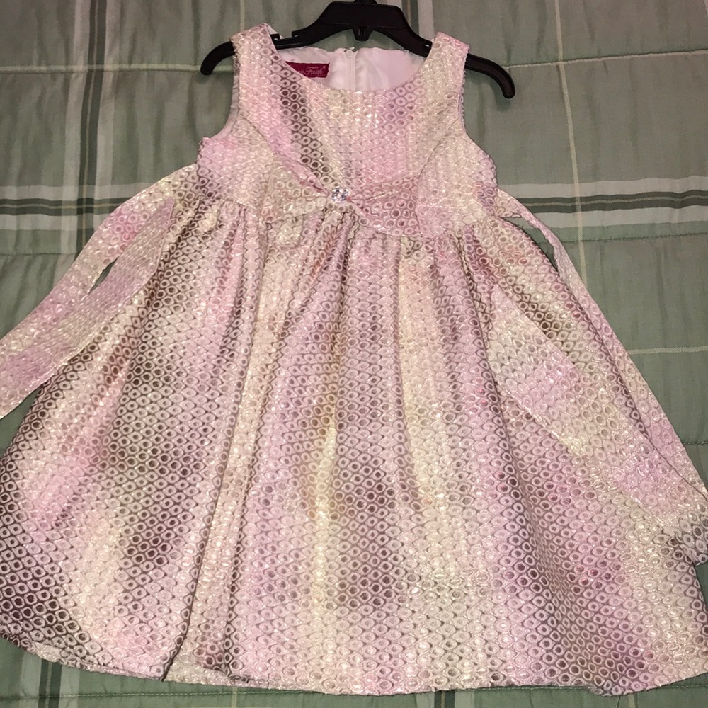 Toddler girl Dress 5(5t)